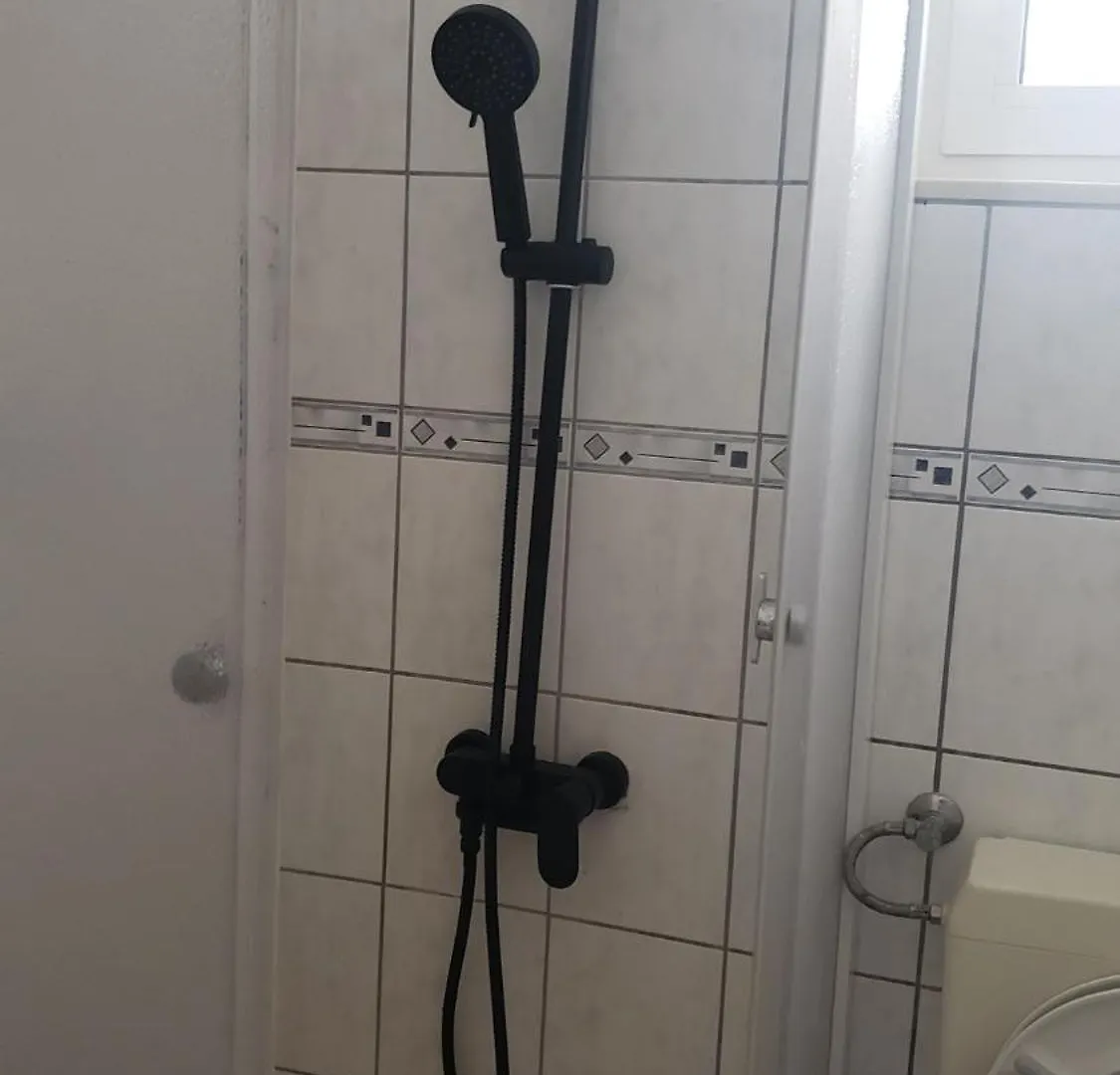 Apartmani Emily Vir 0*,