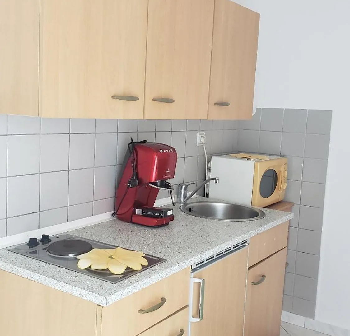Apartmani Emily Vir Lägenhet